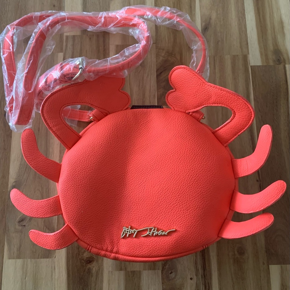 Betsey Johnson Kitsch Crabby Beach Crossbody Bag Crab purse NWOT - Picture 2 of 7